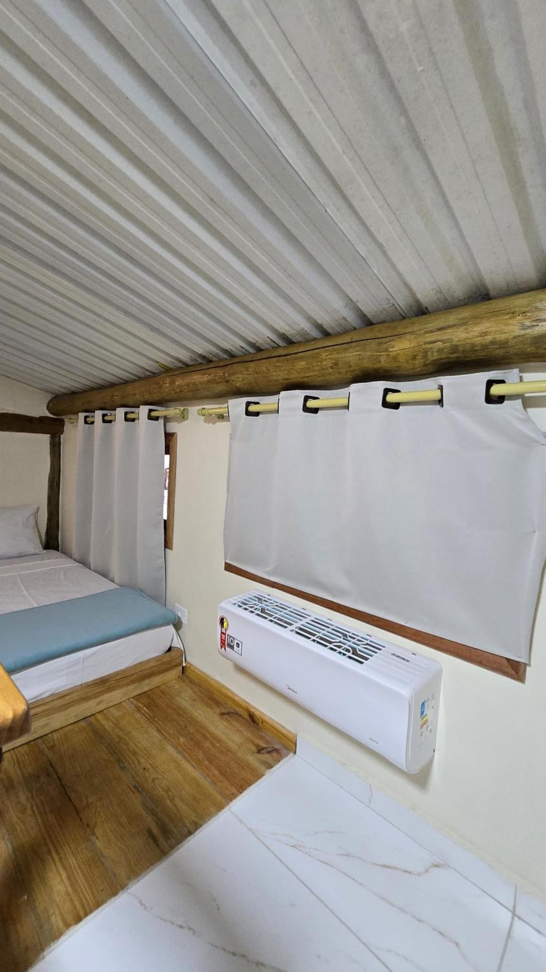 Pousada Dona Carmem Ubatuba Habitación foto